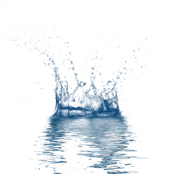 2018554-water-splash-frozen